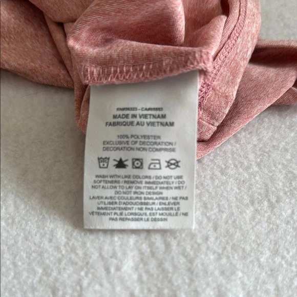 Nike Pink T-Shirt - Picture 3 of 3